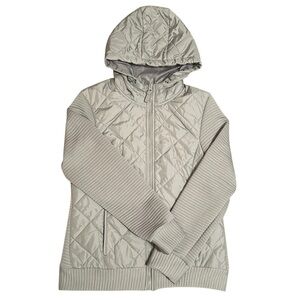 TIME AND TRU Full Zip Gray/Silver Quilted Ribbed Hooded Jacket




A3